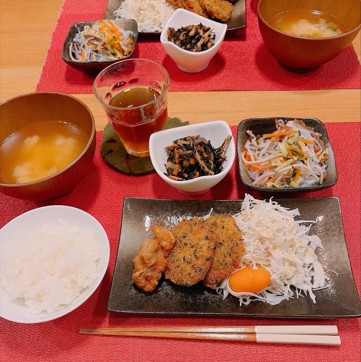 yurisyo's tweet photo. 昨日の晩ごはん
#晩ごはん
#おうちごはん
#献立 https://t.co/b1W1zFaHjC