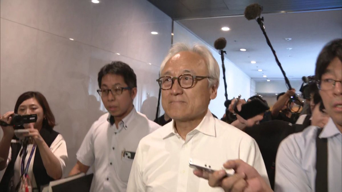 rkbnews4ch's tweet photo. JUST IN!! 新着記事
⠀ /／
🗣「動議！」採決中止を求めた自民党県議「議長やめさせると福岡県議会の歴史に汚点を残す」　賛成多数で「辞職勧告決議案」を採決させず　福岡県議会
   \＼
もっと見る 👇👇
📰https://t.co/1D6n76P3hm

福岡県議会の臨時議会では蔵内勇夫議長に対する辞職勧告決議案についても採決が行われる予定でした。
しかし、自民党県議団から採決の中止を求める動議が出され賛成多数で可決されました。