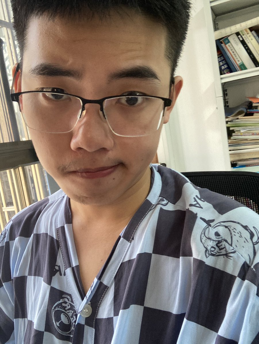 Lanhu44's tweet photo. 新睡衣！ https://t.co/qKypt5uN8P