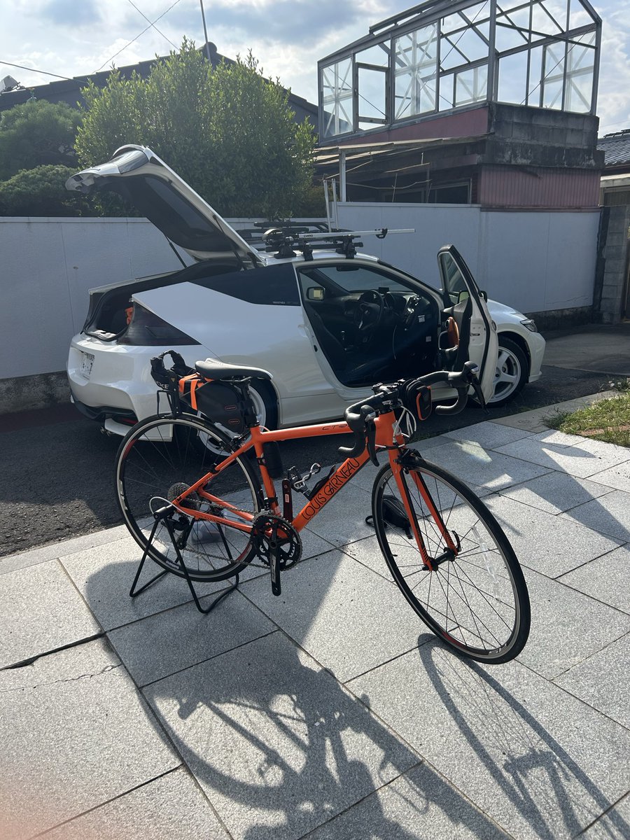 GRD_78's tweet photo. チェーン切れて死んだけど復活
アルテグラのチェーン入れた
ついでにサドルバックも変えた https://t.co/wr91efQDpM