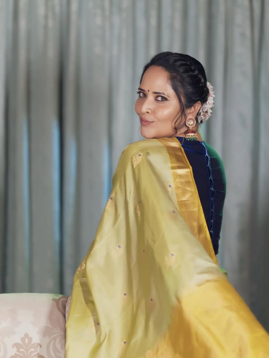 Anasuya_Fan_20's tweet photo. #anasuyabharadwaj 💥 https://t.co/Qrd263wcbd