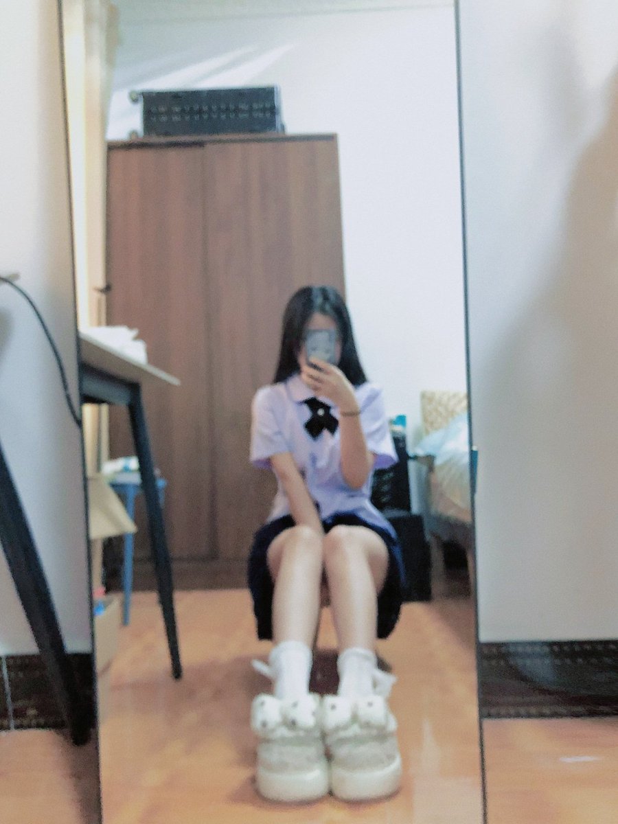 martinphilbert1's tweet photo. 《女-加急匹配》：刚毕业的女大学生求包

身高170 体重115斤 三维 98 66 101 E罩杯

要求：一二线城市，每个月零花钱5000+（她自己也找工作），晚上陪睡！

联系方式 : https://t.co/iOqnnd8fDz https://t.co/5ld8umfFMj