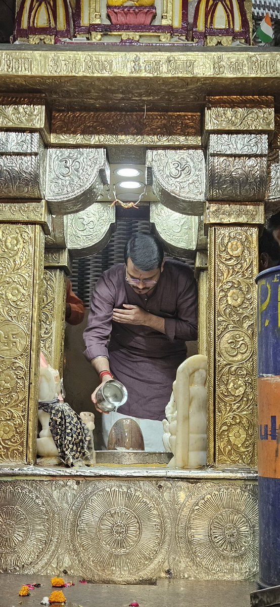 iAshwani_Sharma's tweet photo. हर हर महादेव 

पवित्र श्रावण मास के सोमवार की सभी को हार्दिक शुभकामनाएँ 

#आनंदम #मुसाफ़िर #श्रीत्रिपोलेश्वरमहादेव https://t.co/9ykbNlyUIl