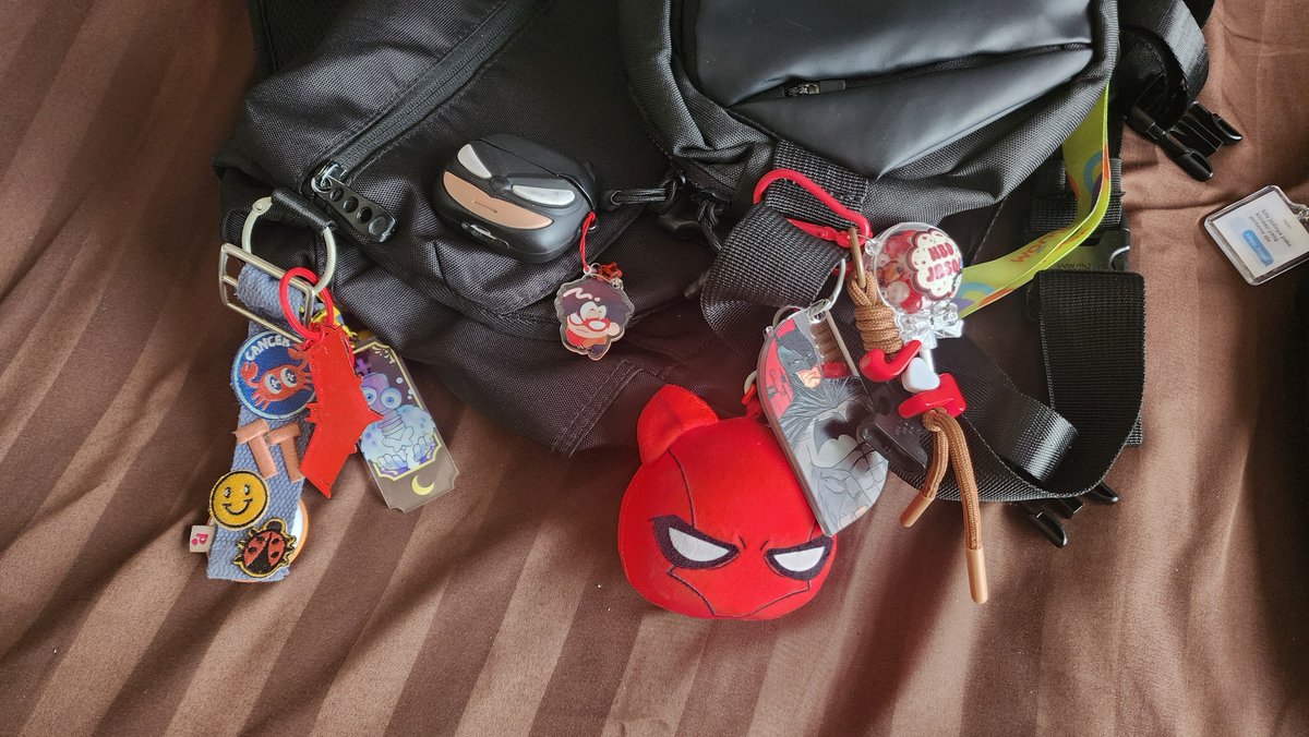 hexcasterz's tweet photo. A little bit of jason in every bag https://t.co/mXV1aQvJpx