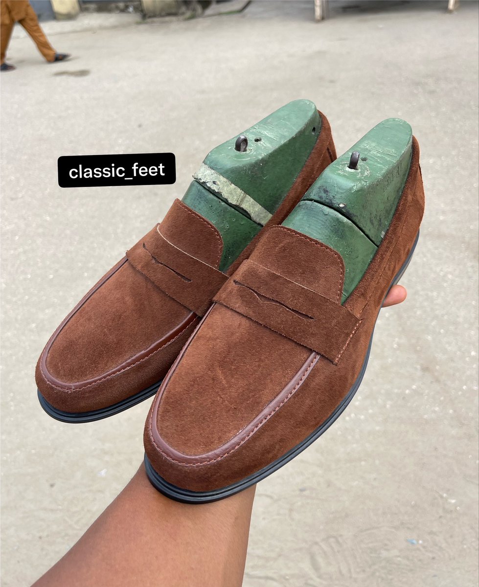 Classic_feet's tweet photo. Good morning X family 

It is another work day 🟤 https://t.co/YHZz0txMQj