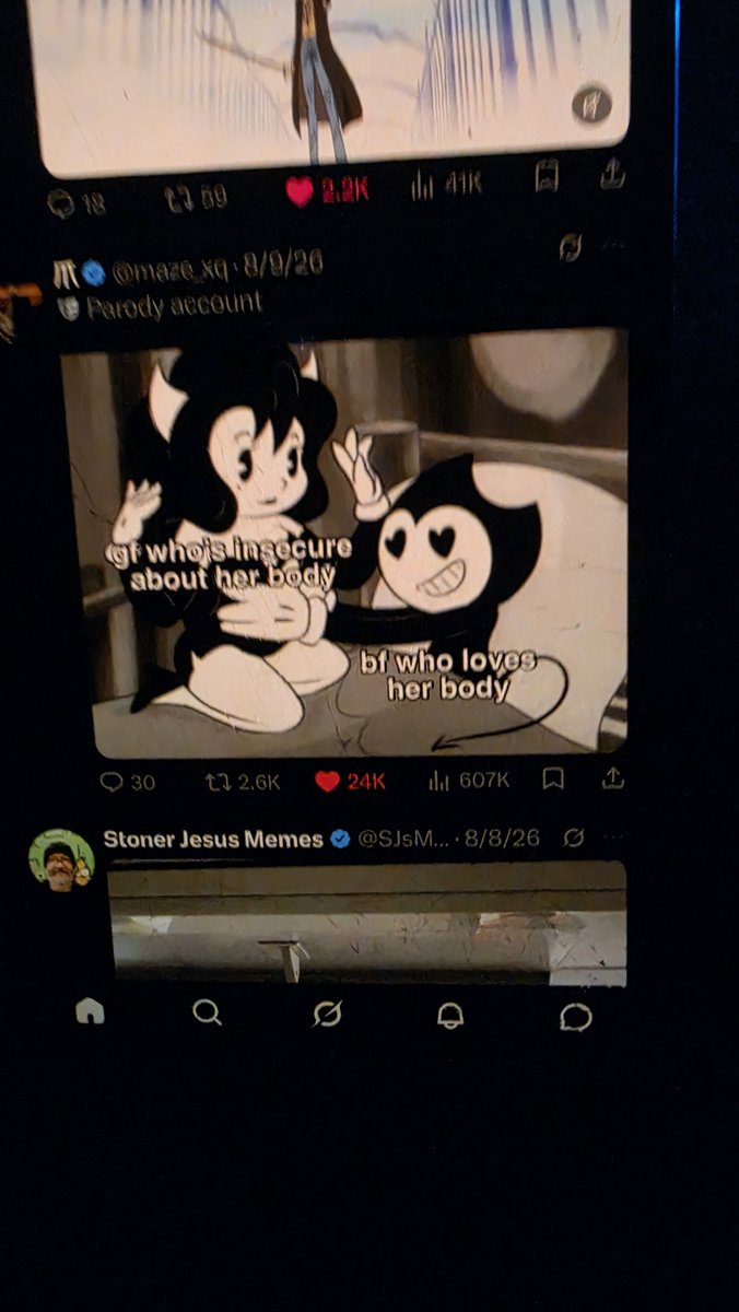3L0WYN's tweet photo. wild of him to have this post liked when there's also a bunch of pørn liked as well https://t.co/J75PrI5UA1