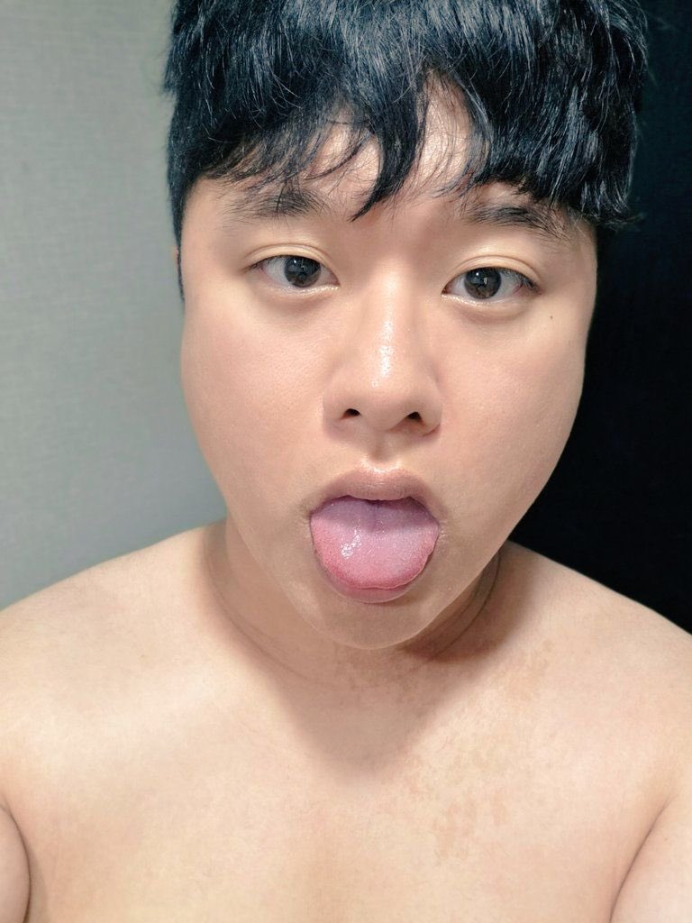 qkrep6947's tweet photo. 166 26 81 개걸레 섭바텀1

애널, 딥쓰롯, 스핏, 골든, 욕, 싸대기, 본디지, 리밍, 도그플 등등 좋아하는 그냥 생체오나홀 육변기 돼지새끼 ㅋㅋ

공용 육변기니까 형들 동생들 상관없이 연락 많이 해달라네요 ㅋㅋ
@beeesttiny1010 https://t.co/LTAAkGkN1E