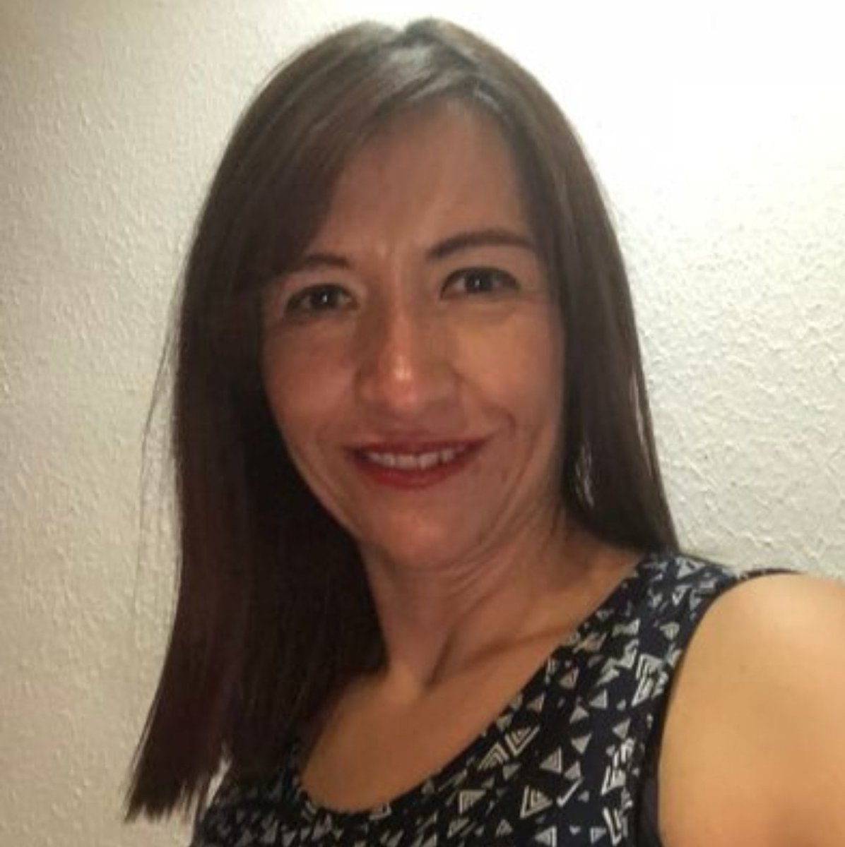 Marcelvi571's tweet photo. @gabygrbal Horrenda? Pues tú no cantas nada mal las rancheras.  PRIANGANA advenediza=pobre, p3ndeja y PRIANISTA. https://t.co/p5k6BGqnQn