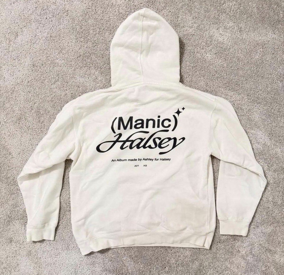 Selling this rare halsey manic hoodie size M $23! Need gone today