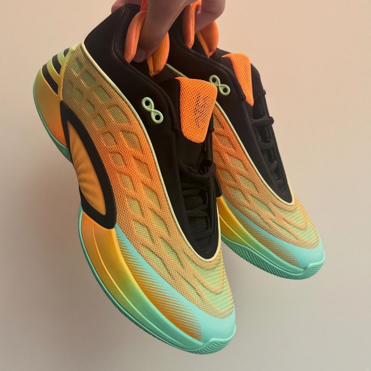 KicksFinder's tweet photo. Ad: Delivering a bold look while also providing reliable performance. Available via select retailers
adidas D.O.N. Issue 8 "Panama" 
FREE shipping

adidas US
M https://t.co/yMaPXbAYU2
GS https://t.co/wJTDfCEKVU

DSG
M https://t.co/ombCKfFBIR
GS https://t.co/5I8LhxtKX1 https://t.co/pqHheqVd8H
