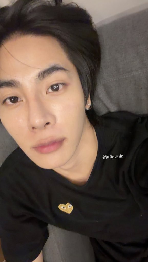 mixxshap's tweet photo. Nighty night— 🌙 https://t.co/Kt2tRe9kYJ