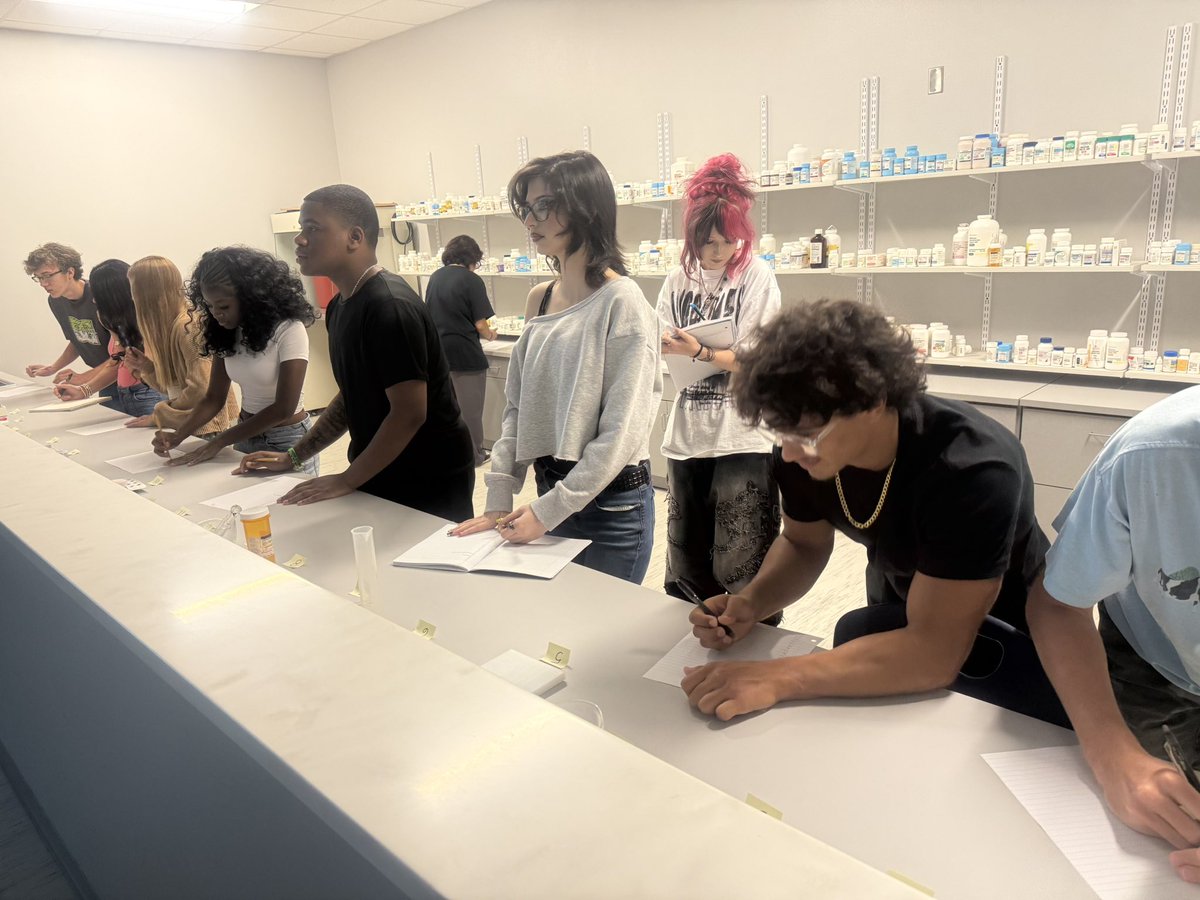 elizabethatc's tweet photo. Pharmacy tech students are hitting the ground running this year!  From getting in the lab to identify things they will be working with this year, to completing a research project, we are getting workforce ready!  #wildcatworkforce  #scrubsandskills #watchuswork https://t.co/SeMdxbdTtE