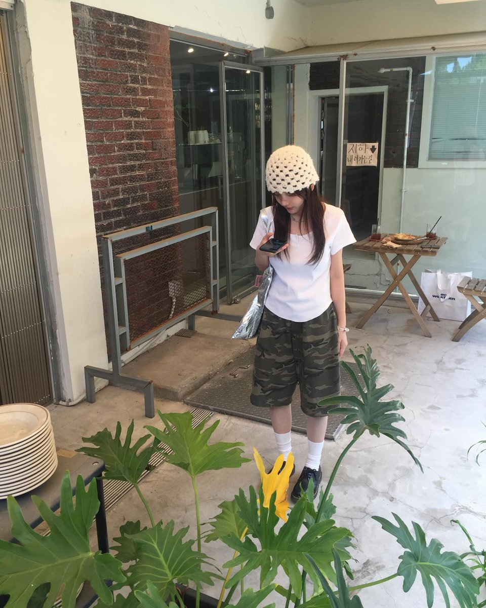 Juancha_94's tweet photo. なんとなく物思いにふけってしまう、そんな秋の夜長。みんなはどう感じる？ 👀💬
SbSB https://t.co/nvCcI5gI5r