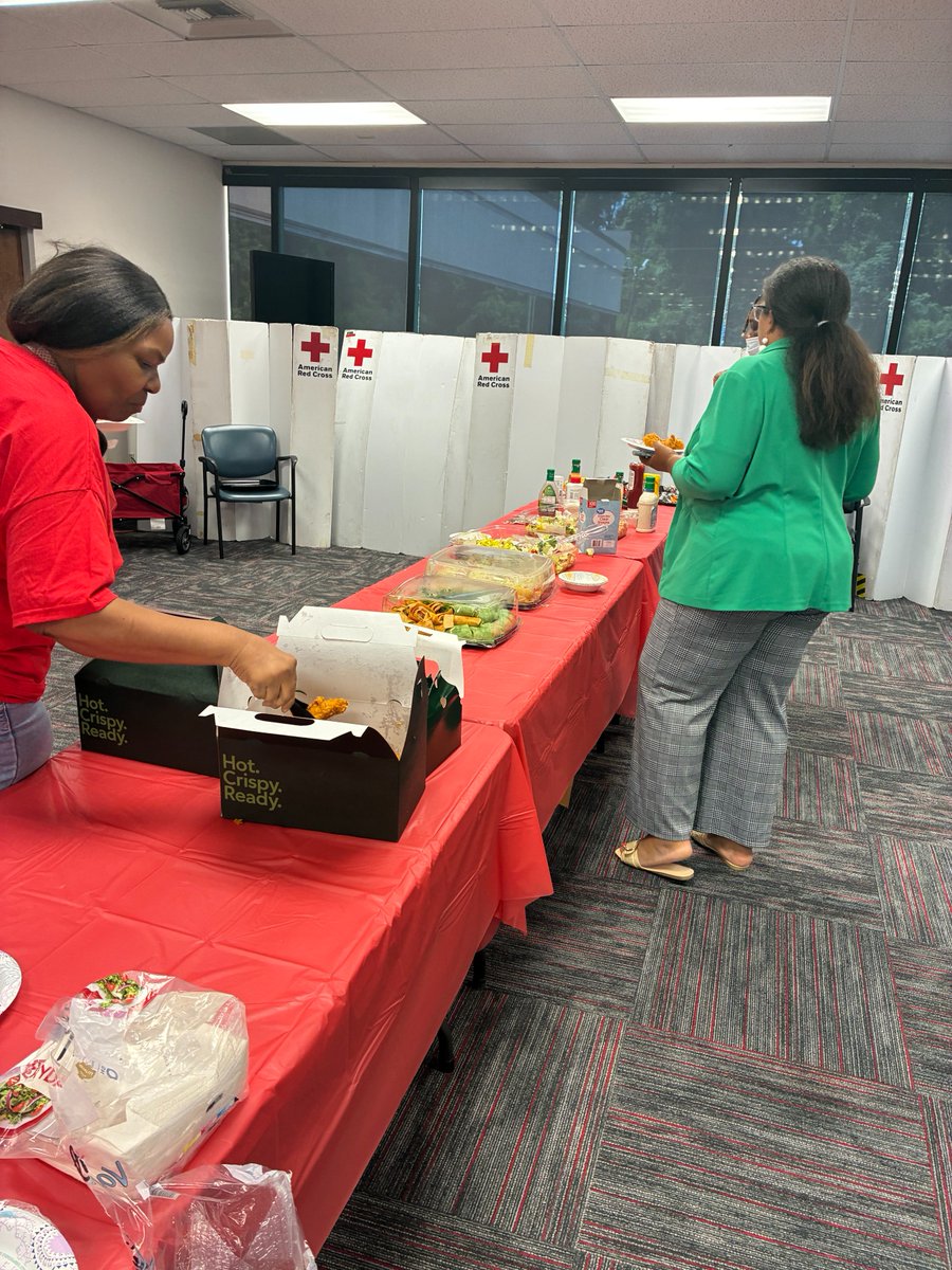 RedCrossSC's tweet photo. Last week, our region gathered for an all-staff meeting, providing an opportunity to connect, learn from one another, and celebrate the impact we're making across South Carolina. https://t.co/lepNrqwRQu