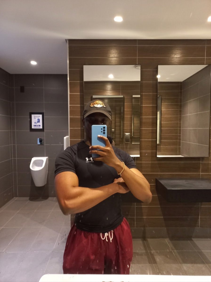 eastsideroy_'s tweet photo. Monday evening session. https://t.co/vn9GJh9oNM