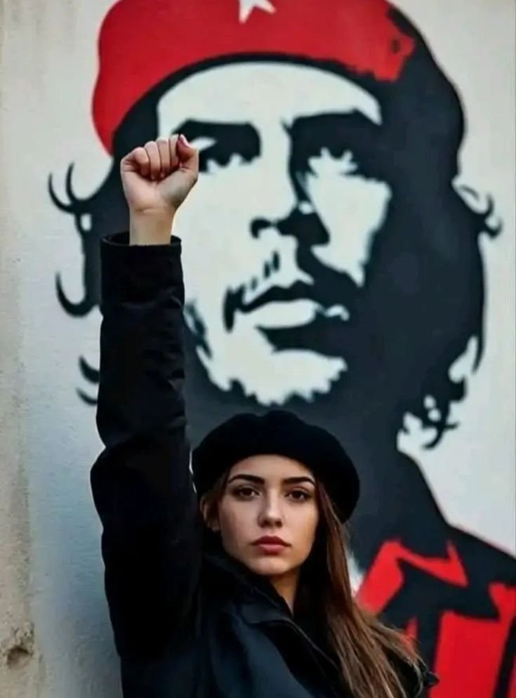 MirandaJobeco's tweet photo. Arriba los revolucionarios de todo el mundo. https://t.co/T2lVOYIsHJ