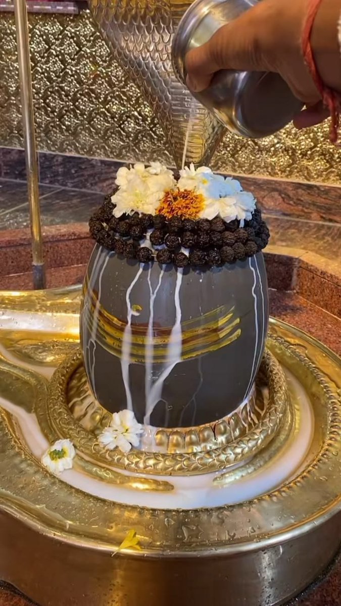 9__X0's tweet photo. ओम् नमः शिवाय ओम् नमः शिवाय 🔱 https://t.co/GC1OusfPNH
