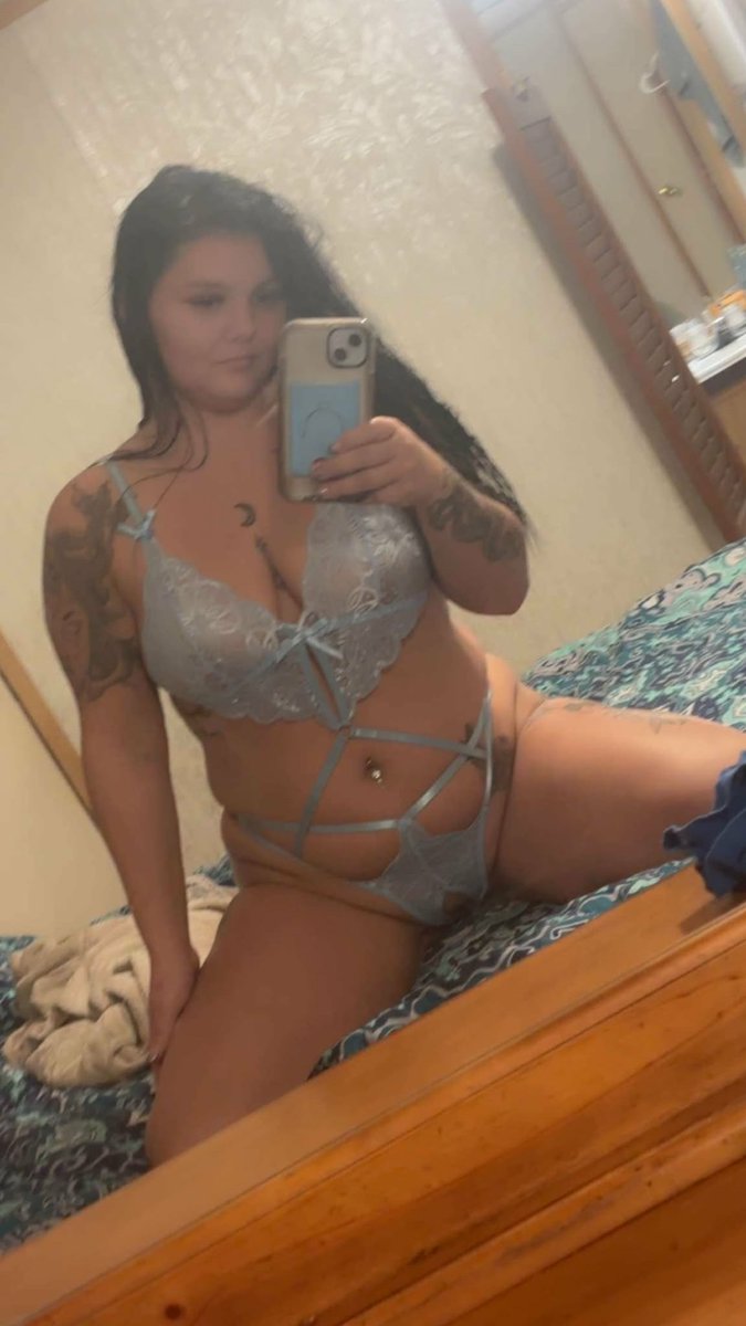 Cheyennepkxi's tweet photo. Come subscribe to my only fans or ask for my menu to see more 😘 https://t.co/rEdAAPozui https://t.co/hK0LXNbIBM