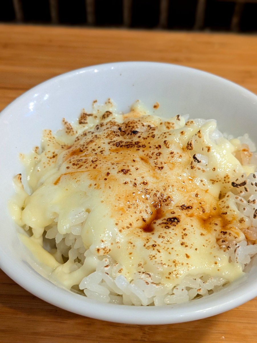 kassy503's tweet photo. 今日の麺活。カッパ64にて限定のグリーンカレーつけ麺＋チーズご飯✨ニューカッパで戴いて、気に入った逸杯😋程よい辛さの素敵なつけ汁に太麺を投入し、むせないように啜れば😅超旨し👍ナスのアクセントにパクチーの薫りも最高😋麺の後はチーズご飯につけ汁をかけてカレーライスを堪能し大大大満足👍 https://t.co/UEC3Cxsc0g
