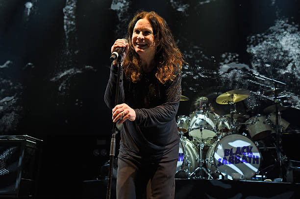 OzzyOsbourne's tweet photo. August 17, 2016
@JBTConcerts 
Wantagh, New York https://t.co/hjRHjOnw2g