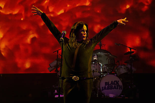 OzzyOsbourne's tweet photo. August 17, 2016
@JBTConcerts 
Wantagh, New York https://t.co/hjRHjOnw2g