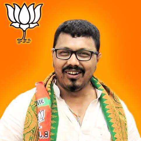 CMDavidChetia's tweet photo. ৰাষ্ট্ৰীয় বিজে��িৰ সাংগঠনিক নিযুক্তি
অসমৰ পৰা মৃগাংক দেও বৰ্মনক সম্পাদক পদত নিযুক্তি 

অভিনন্দন

#BharatiyaJanataParty #বিজেপি https://t.co/Rd2OblRrij