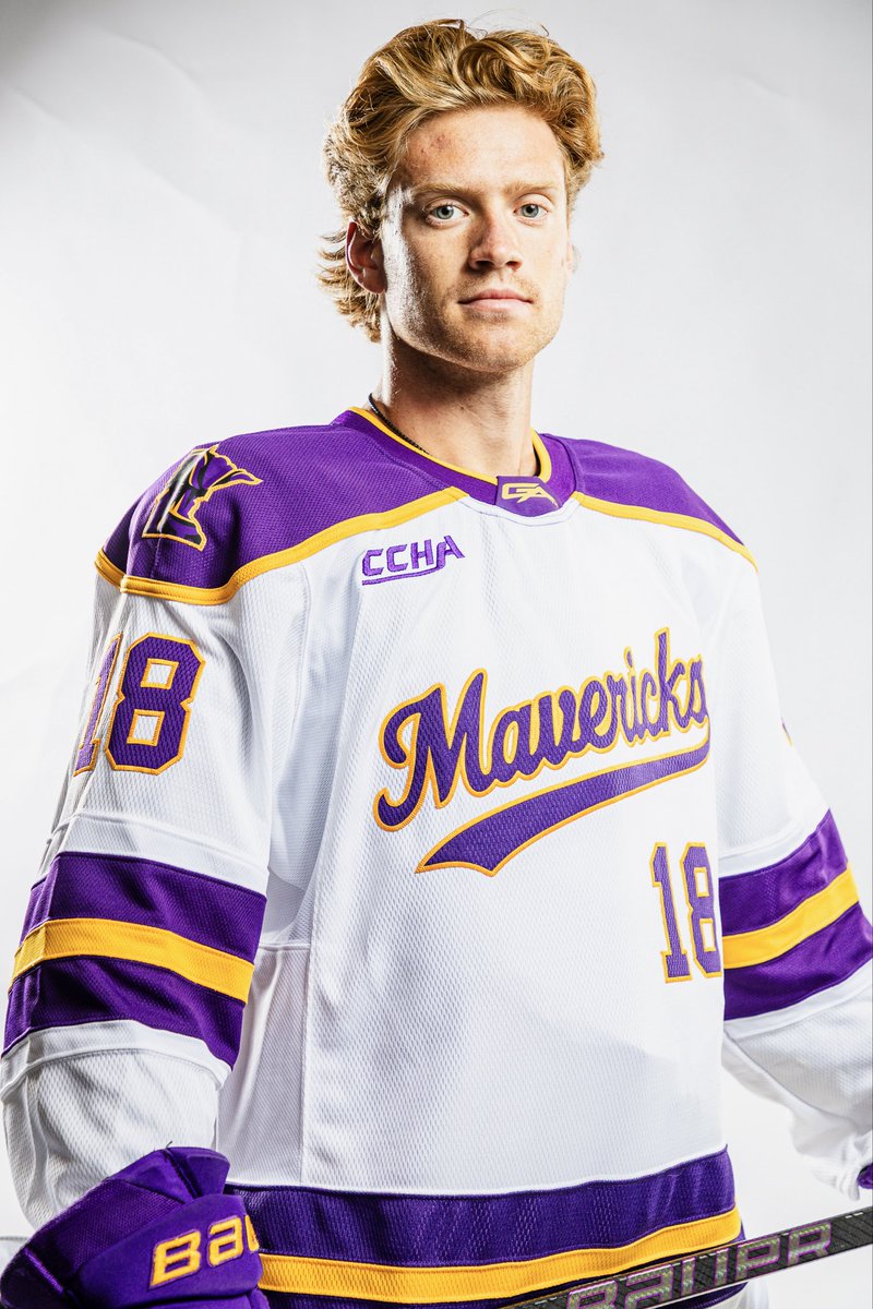 MinnStMHockey's tweet photo. New Year, New Threads, Same Standard.

#RollMavs  I  #HornsUp https://t.co/j2p4EHNVRQ