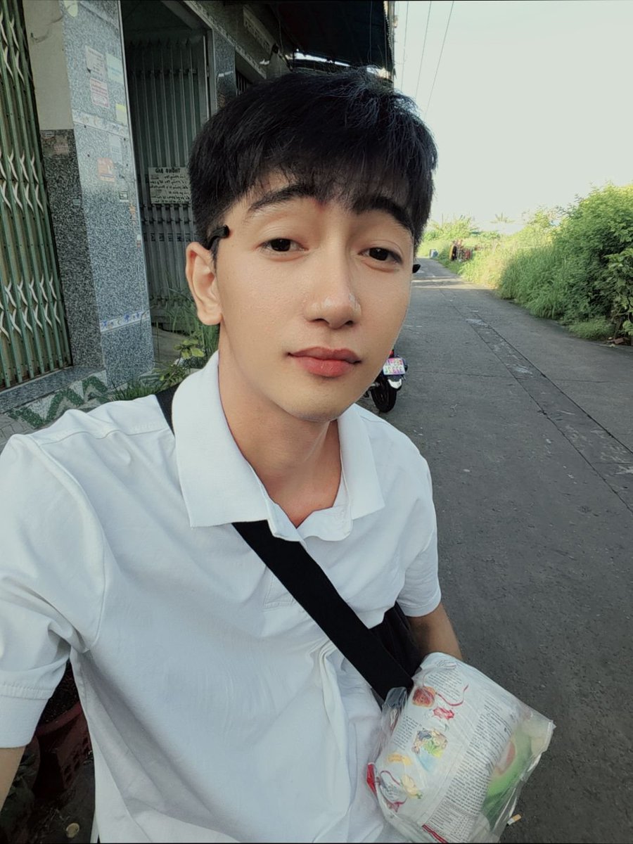 NoBi1810's tweet photo. Gần Thống Nhất Dầu Giây có ai hem👀 https://t.co/qxteTunC50