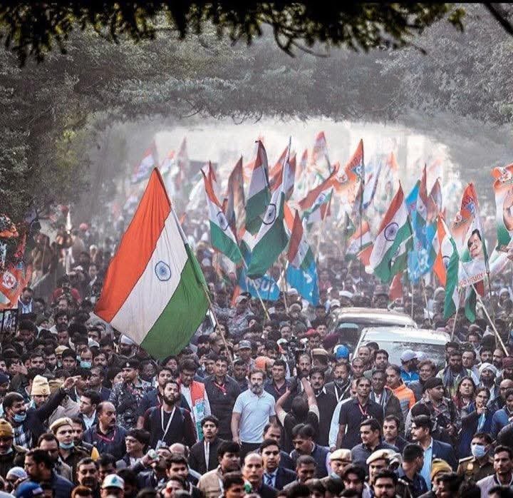 Parinda_2's tweet photo. The defeat of BJP will be India's second independence. https://t.co/TnfxNeDTHz