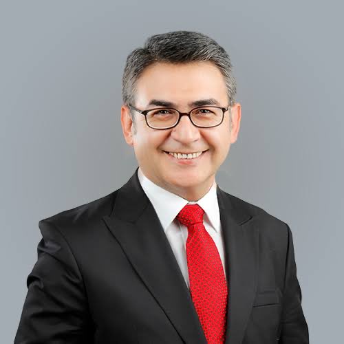 hayatveyatirim's tweet photo. Borsamızın efsane isimlerinden Yaşar Erdinç’i vefatının 7. yılında sevgi ve saygıyla anıyoruz. https://t.co/8OCXjDkfsk