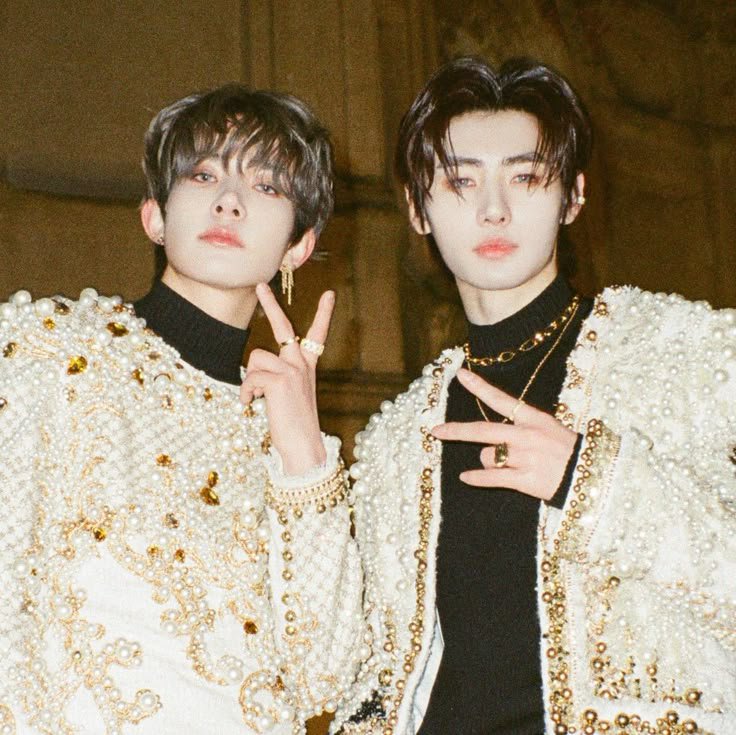 heehoon7777's tweet photo. @EN_SEV7N бублики любимые 🫶🏻

#SEVEN_AETERNUM_LOVE
#WE_PROTECT_THE_BOND_OF_7 https://t.co/bHRYfG4GlU