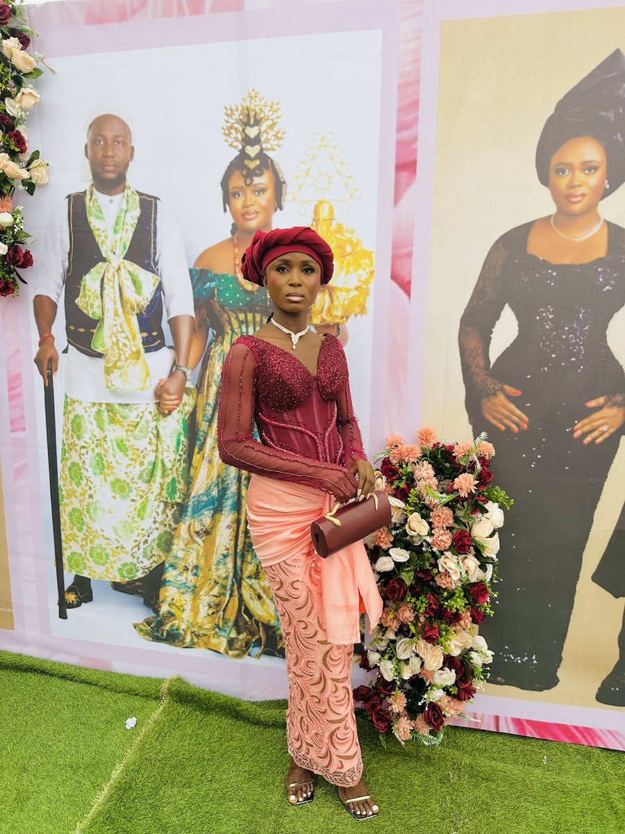 orlucouture's tweet photo. How I showed up for my friend’s wedding a week ago

#E&amp;E was a success thank you Jesus https://t.co/yLrKXgFmMq