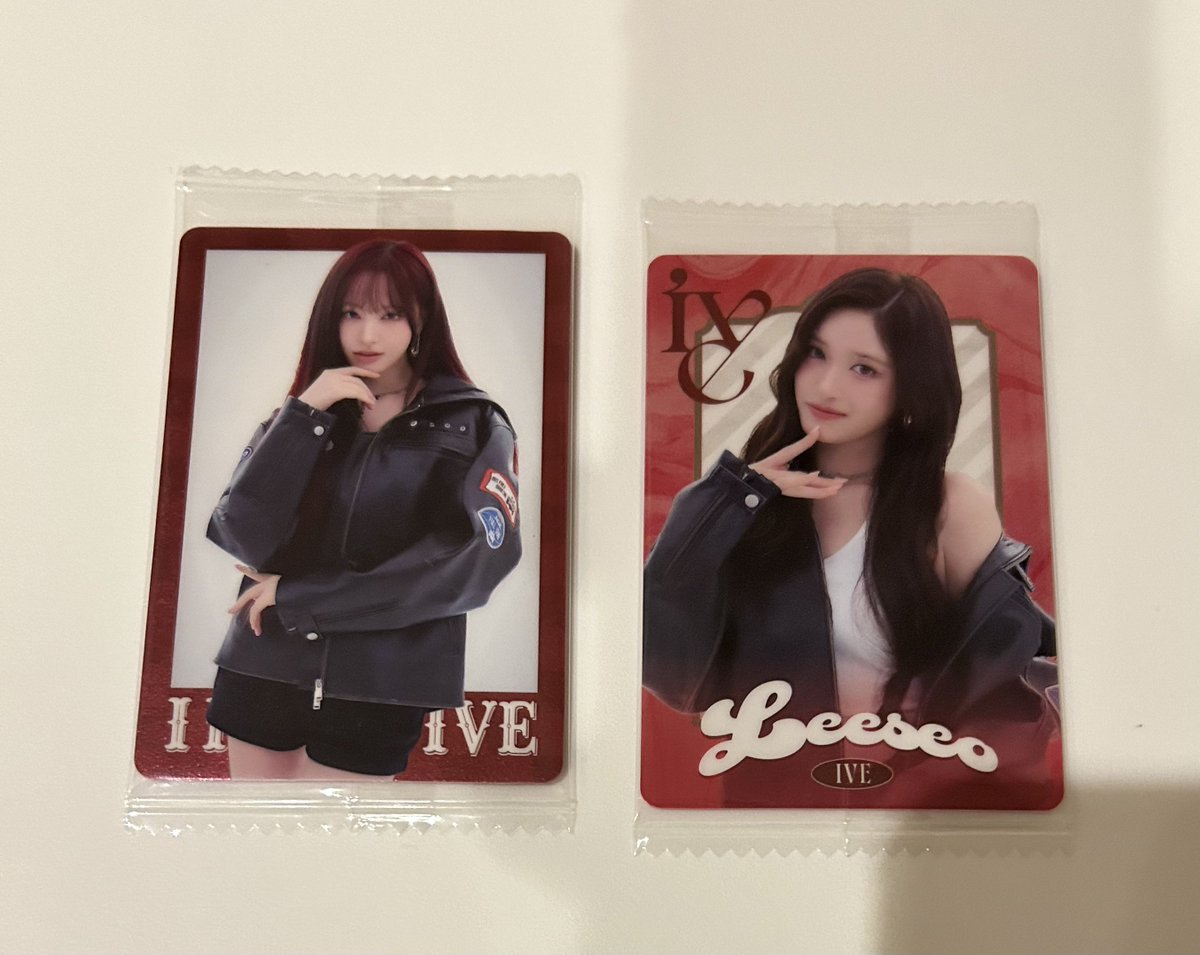 neruneruyo09's tweet photo. IVE 交換 買取 ウエハース
 #IVE交換　#IVE買取

譲　画像
求　💖

📮郵送同日発送
スリーブ,両面折れ対策,防水必須
投函動画をお互い提示(領収書×)
※クラフトボードは折れる為、硬質ケースか段ボールシートでお願いします🙇🏻‍♀️
まとめて優先の為、お返事にお時間いただく場合があります https://t.co/LOAvYohyPf
