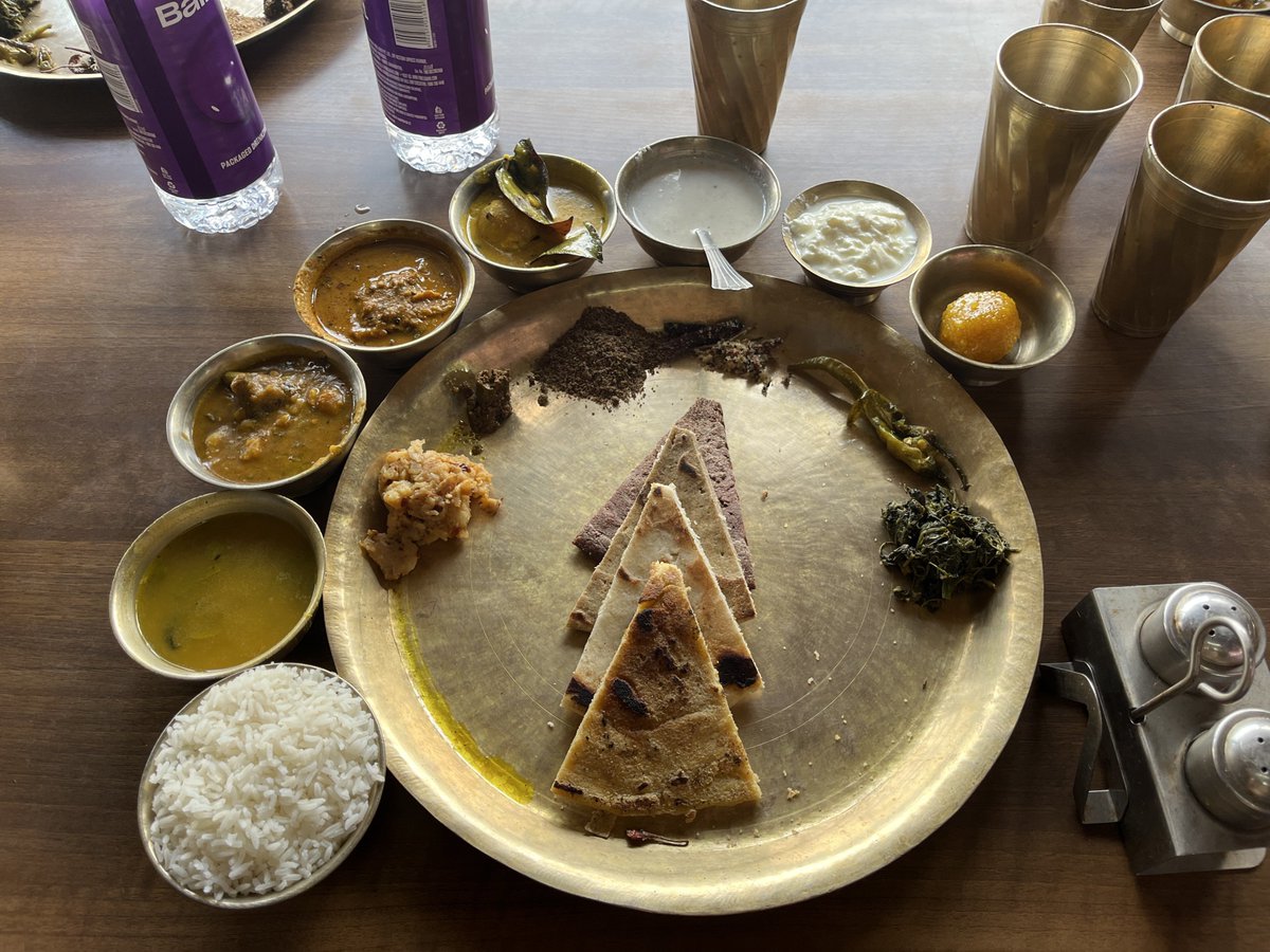 IndexBihar's tweet photo. Today, I tried authentic Mithila cuisine at Bhansa Ghar, Mithila Haat, Madhubani.

If you are around, it's a must-visit place. https://t.co/MR25D4A3h4