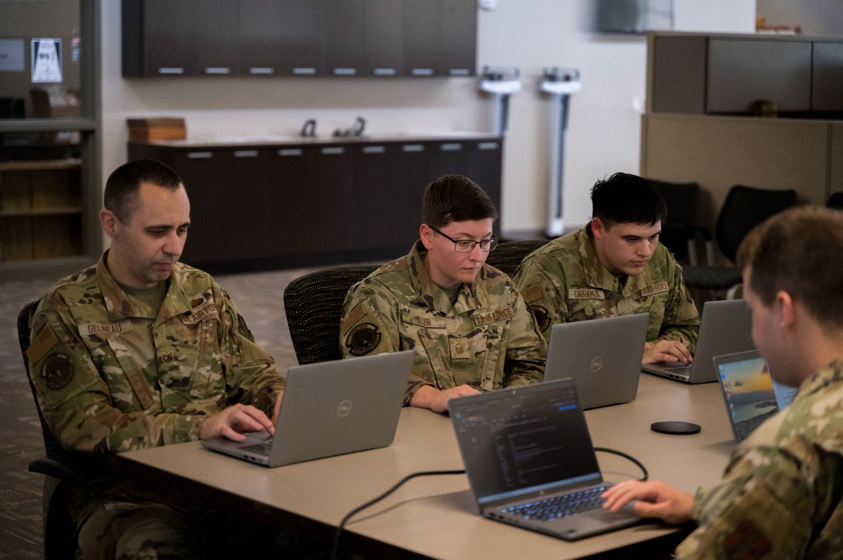 KansasGuard's tweet photo. TRENDING THIS WEEK: Kansas National Guardsmen provide state cyber defense during FIFA World Cup

Read the Full Story Here: https://t.co/byUjmBz6Ub https://t.co/aK1DVj451d