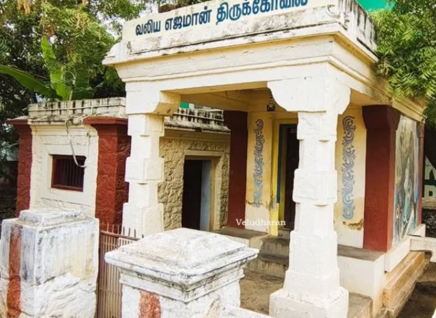 Asiprastha's tweet photo. Aralvaimozhi Fort was a key site in the opening of the 1809 Travancore revolt against the British. It is also linked to the memory of #Valiyayejamanan, a Nair commander who, according to ballads, was martyred at around 80 while fighting the British East India Company force. https://t.co/tbZHTvokFQ