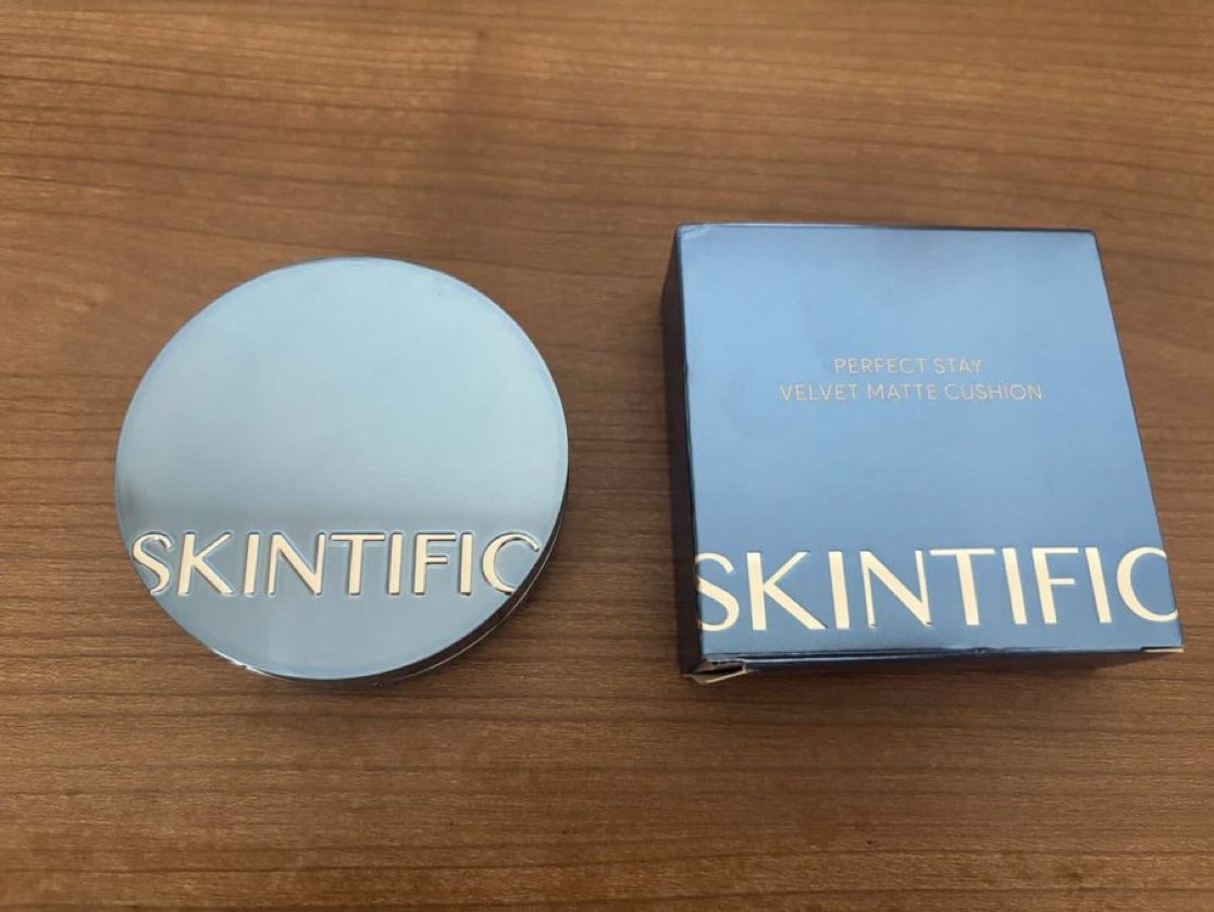 SayBimmm's tweet photo. ส่งต่อคุชชั่น SKINTIFIC สีฟ้า เบอร์00N
—  230 รวมส่ง —
ใช้แค่ครั้งเดียว เราใช้แล้วรู้สึกไม่ค่อยเข้ากับหน้าค่ะ

**ต่อราคาได้ค่ะ**

 #ส่งต่อคสอ #ส่งต่อคสอมือสอง #ส่งต่อคส��มือ2 #ส่งต่อเครื่องสำอา��� #ส่งต่อเครื่องสําอางมือสอง #ส่งต่อสกินแคร์ #ส่งต่อเครื่องสําอางค์ https://t.co/3LiGxqbbXV