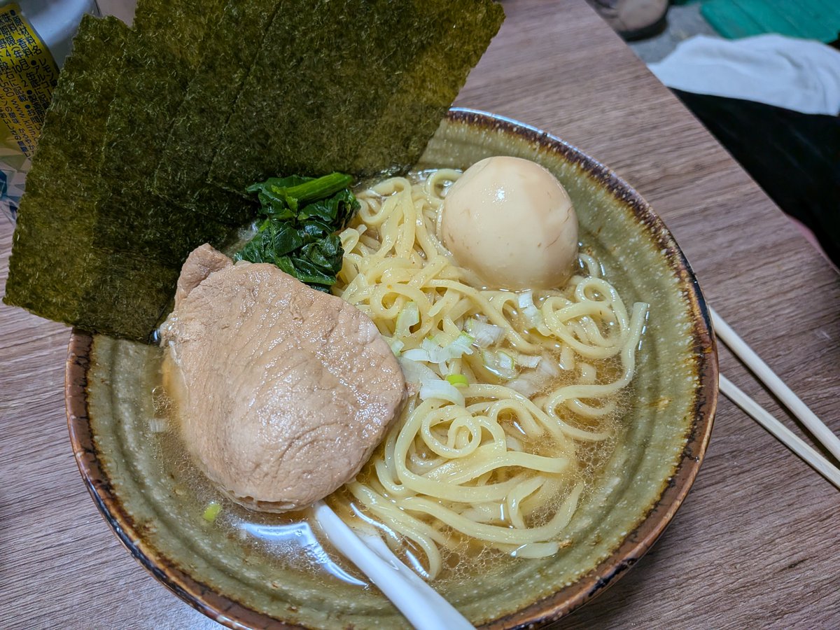 gmcd75710035's tweet photo. ラー録（備忘録）
28 
おそらくいつものだるま　安定
29
相模原の美味しいとこ（お名前を忘れました）
30
きっちゃんラーメン🍜
31
山梨のほうとう　テラス席みたいなとこでたべた https://t.co/mMlklUAY2B