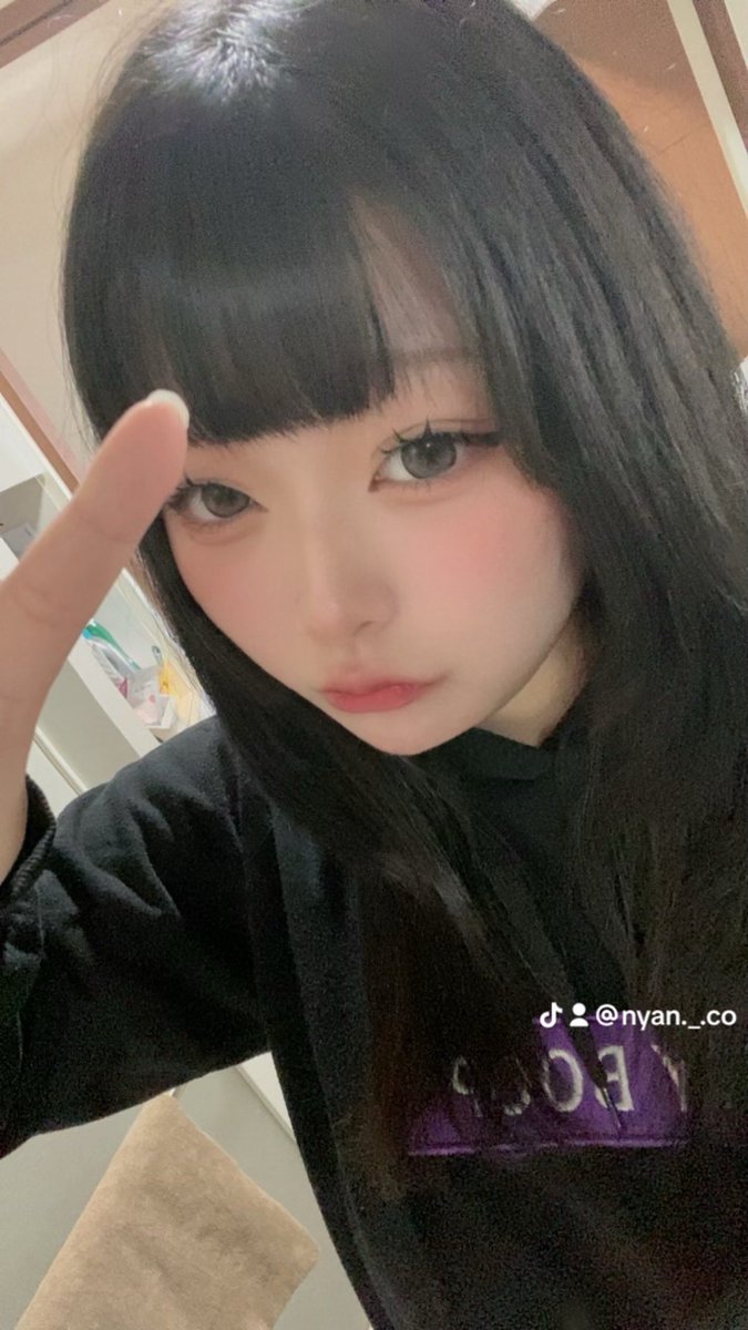 milo_cakebread's tweet photo. かわいいだけじゃダメでちたˊ• ·̭ •̥`

 #自撮り界隈 https://t.co/6kwO6Bi2tT