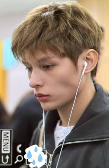 jamie32tn's tweet photo. @ofjvn_ Happy debut anniversary! May the world keep opening magnificent doors for the talented JAMGENIUS, whose IDEA BANK holds endless possibilities.

JAMES TURNS A YEAR TIMELESS  #365DaysWithJAMES #코르티스코어_일주년을_축하해 #JAMES #제임 https://t.co/1SBqgHeYF3