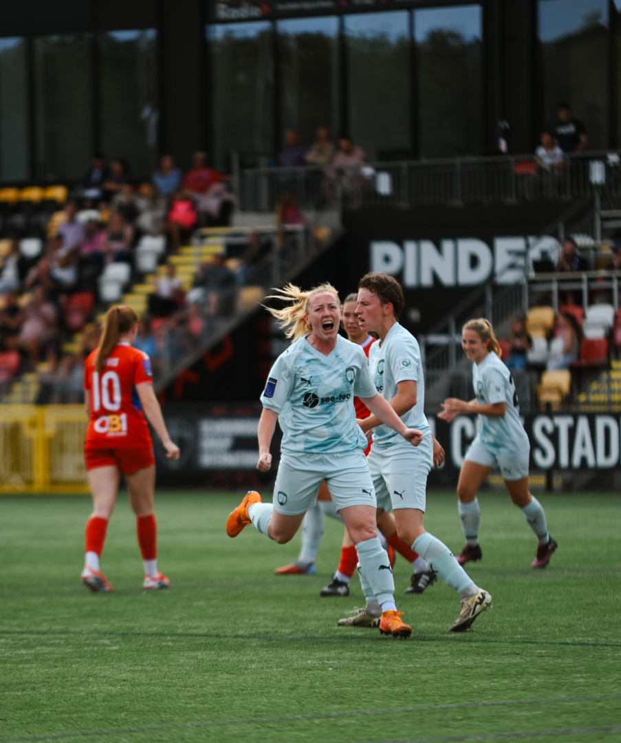 FAWNL's tweet photo. Picking up your first #FAWNL win 👏

A victorious start to life in Tier 4 for @ChesterfieldFCW 💪

📸 Jordan Benford https://t.co/ey8JESujmC