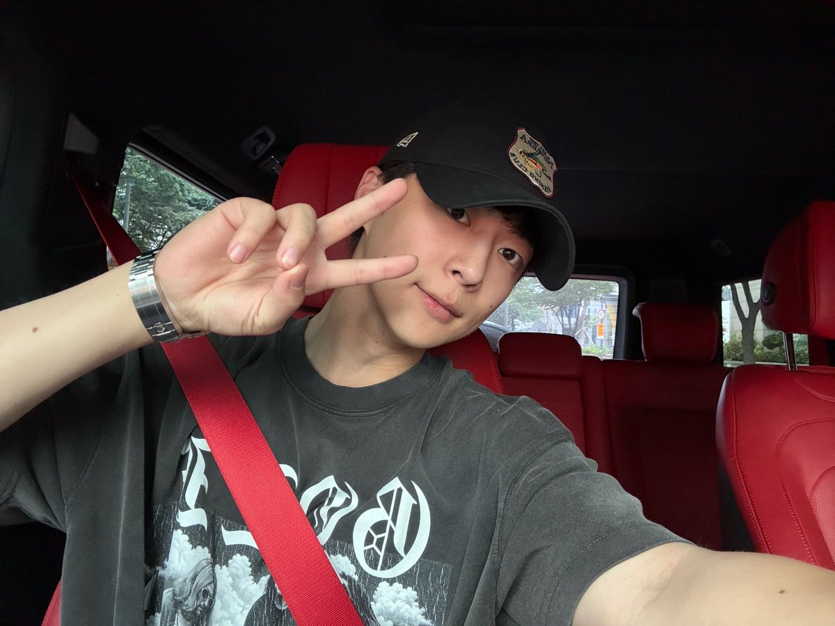 dlsgur980404's tweet photo. 귀여워ㅠㅠ https://t.co/nyrQLCm7SD