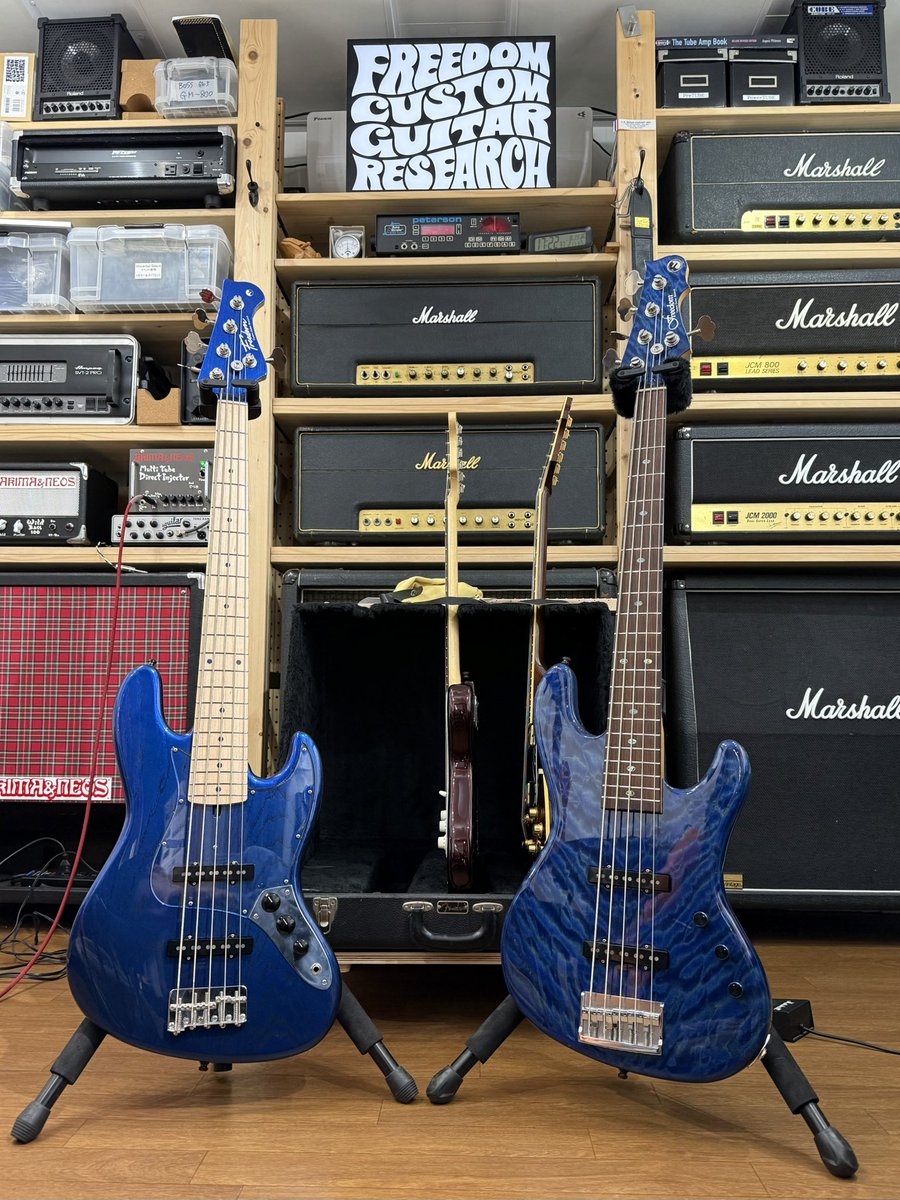 Hiroki_Ba_419's tweet photo. 先日になりますが、Freedom Custom Guitar Research様にベースを診ていただき、うちの子達がさらに強く進化しました!ありがとうございました!
ネックプレート、ガチやばいです。 https://t.co/C4ZNGQNWmy