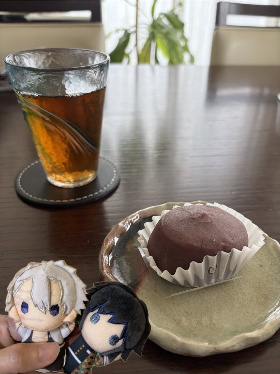 bluemerit's tweet photo. この間食べたおはぎ、美味しかったなあ https://t.co/jotbKig4Yt