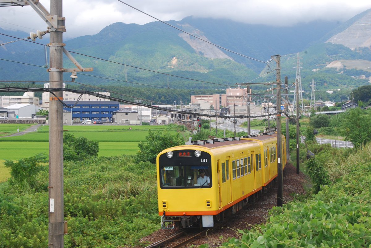meitetso1015's tweet photo. 藤原岳をバックに三岐鉄道270系を撮影 https://t.co/LroMZKuxt2
