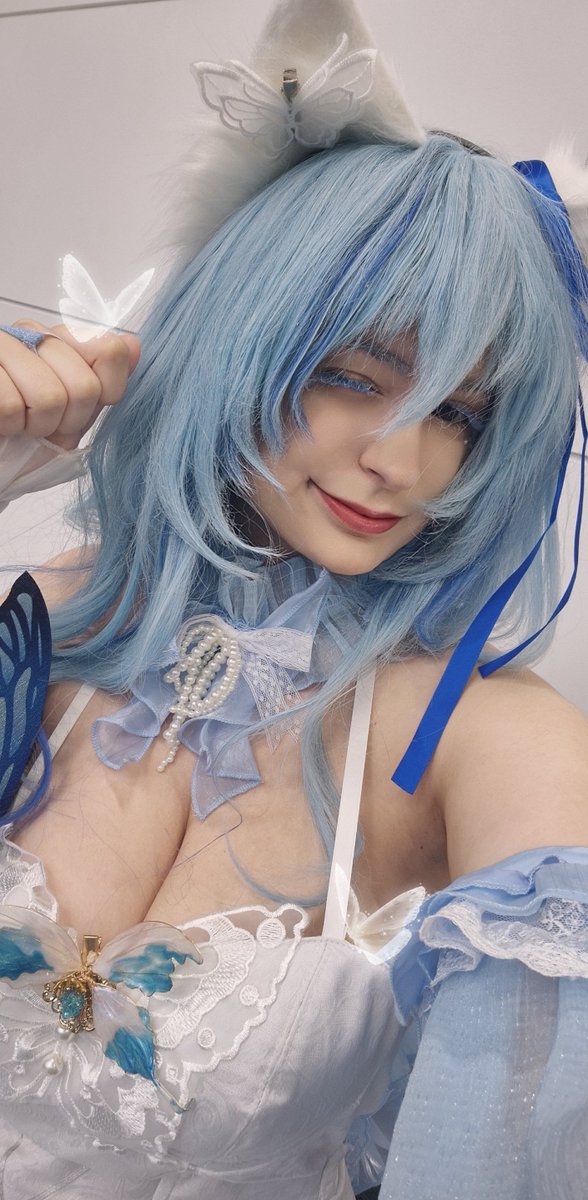 NiaReplica's tweet photo. Cat Shorekeeper... Meowkeeper cosplay? 🤍🦋 

#wutheringwaves #wuwa #wuwacosplay https://t.co/7ZxxGBPW97