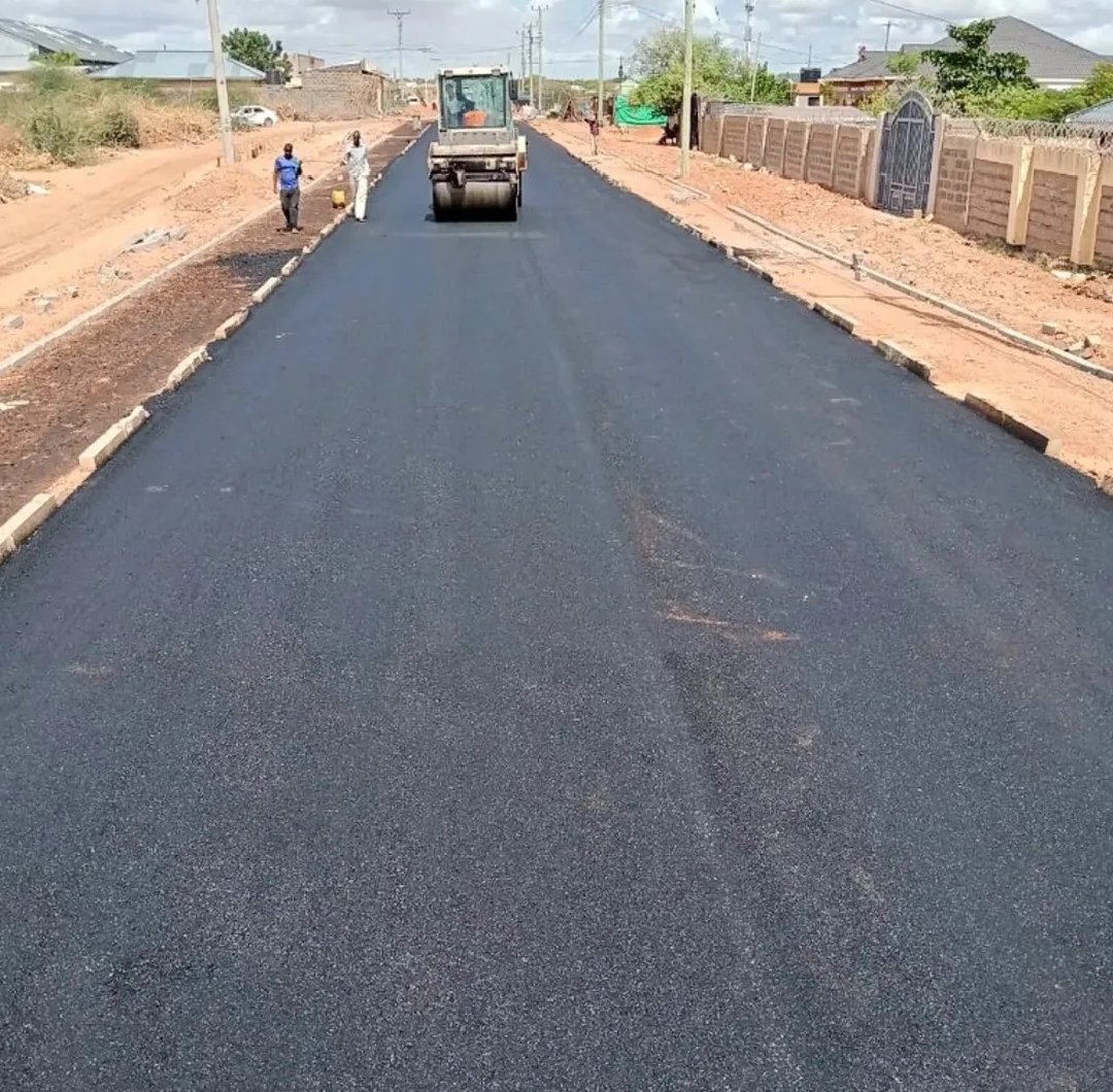 georgediano's tweet photo. This is an ongoing road construction project in a ward in Garissa County. We have been fed lies that leaders in Northeastern are building skyscrapers in Eastleigh while neglecting their people. Despite being historically marginalized, they have decided to transform their counties by utilizing available resources effectively. 

Keep in mind that Luo Nyanza & Western has received almost twice the amount allocated to the Northeastern counties. Today you can tell which leaders have been playing mind games with their people. 

Almost 17 years after the introduction of devolution, Western and Luo Nyanza still have little to show in terms of infrastructure development despite receiving billions of shillings. When they are held accountable, they point fingers at Mt. Kenya, accusing the region of being entitled to development as a way of avoiding accountability.

But the question Kenyans are now asking is,,, What did Northeastern leaders do differently that leaders in Western and Nyanza cannot replicate? Most governors Shouting Tutam in Broadbased & others shouting WANTAM in Opposition have little to show in terms of development. 

Going by what we saw yesterday, it seems it could take another 20 years for Homa Bay to reach where Garissa and Wajir are today. Everyone will be held accountable henceforth, shouting WANTAM, TUTAM or TAWE will not guarantee anyone direct ticket to Leadership. Ni Mbaya!!