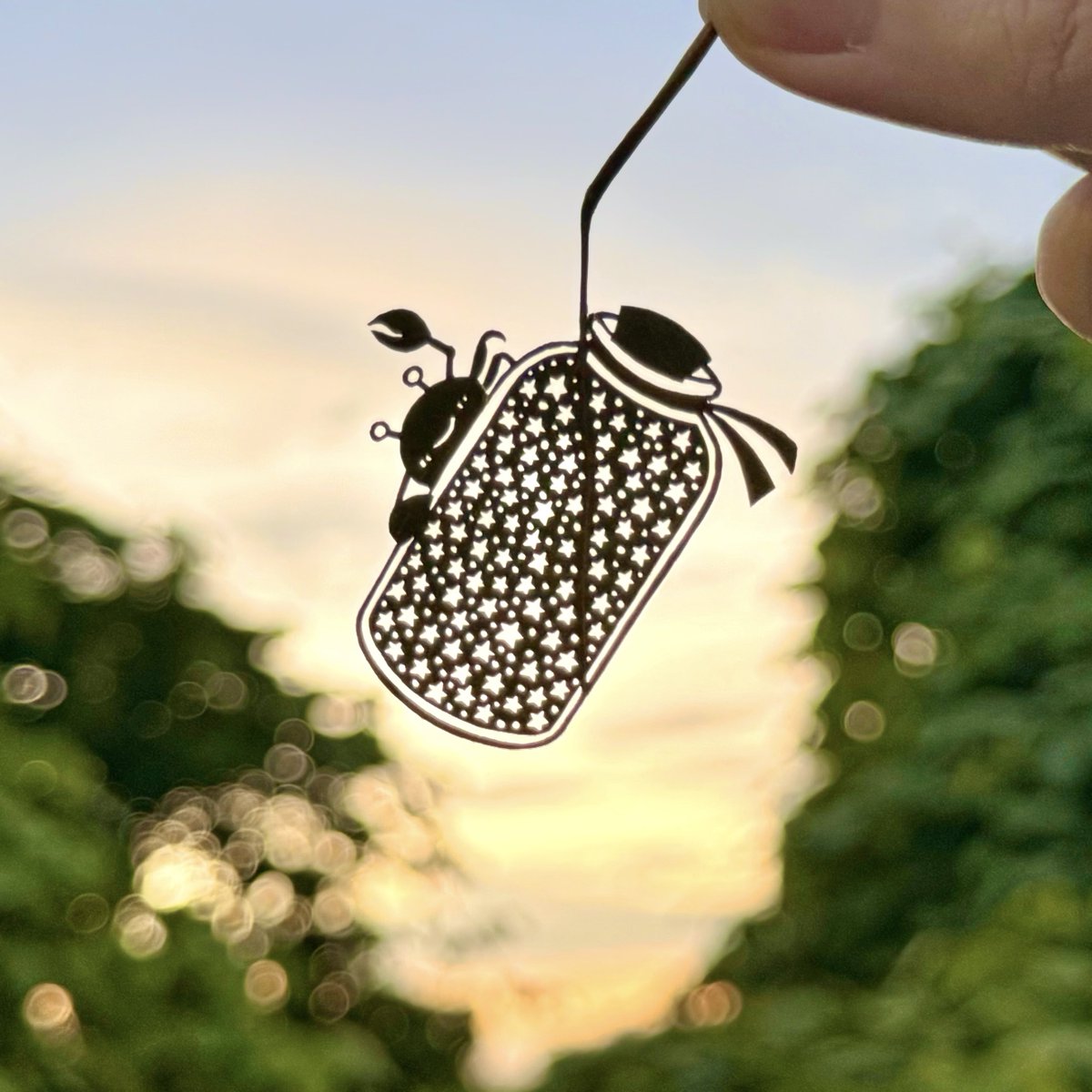 lito_leafart's tweet photo. ｢夏の思い出いっぱい、小さな瓶に詰めました｣

#星の砂 https://t.co/DgIjgr4S77