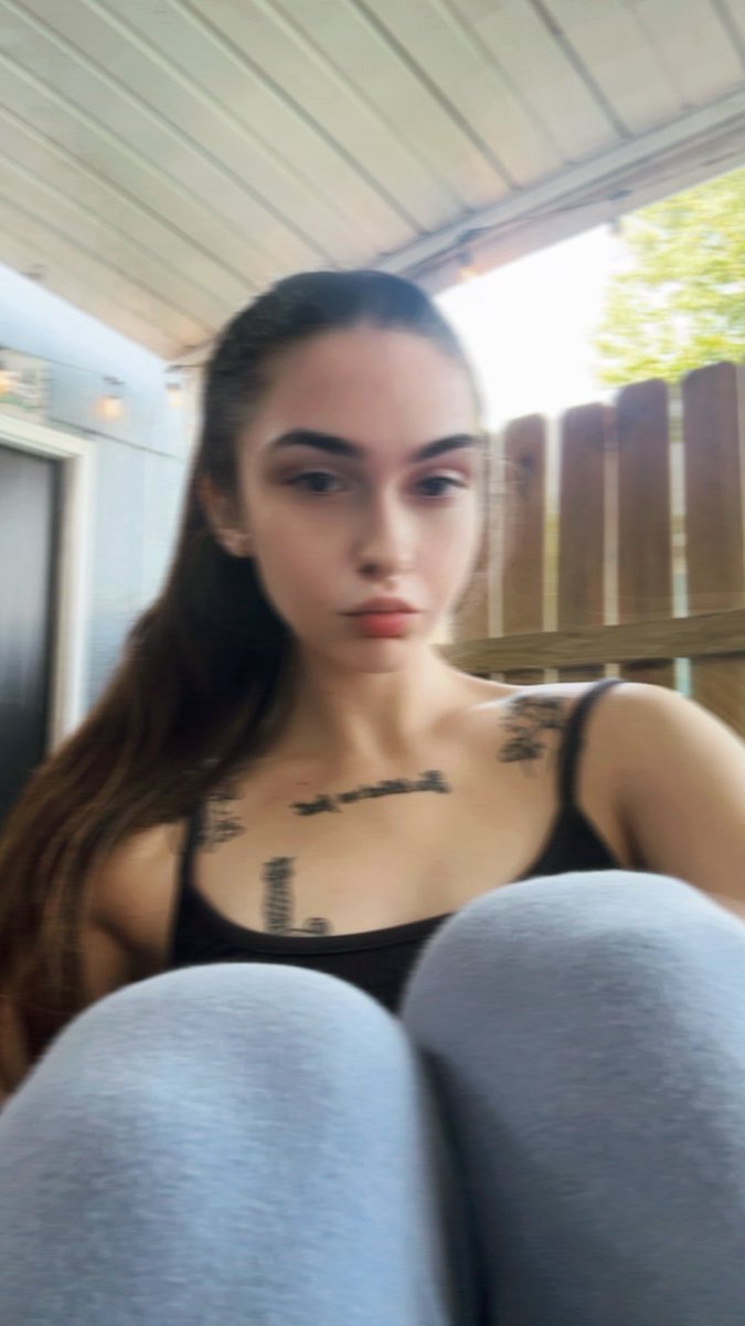 fastlaneflirt's tweet photo. Selfie spam
#linkinbio #cargirl #onlyfans #onlyfansgirl #camgirl #model #tatted #stripper #fansly #slut #petite #brunette #northcarolina #ohio #tattoomodel #alt #goth #Onlyfansmodel #publishedmodel #Fansly #brunette #tattoo #pornstar #sexwork #sexworker #swer #lingerie #cargirl https://t.co/ARAED1yX2H