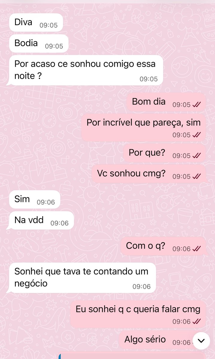 whotfisisaleo's tweet photo. Pov: família espírita https://t.co/eFh1gvmUZm
